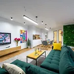 гардън апарт ブラゴエヴグラト